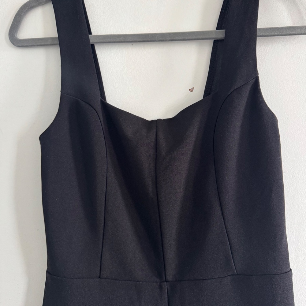 jumpsuit - Picture 2 of 3